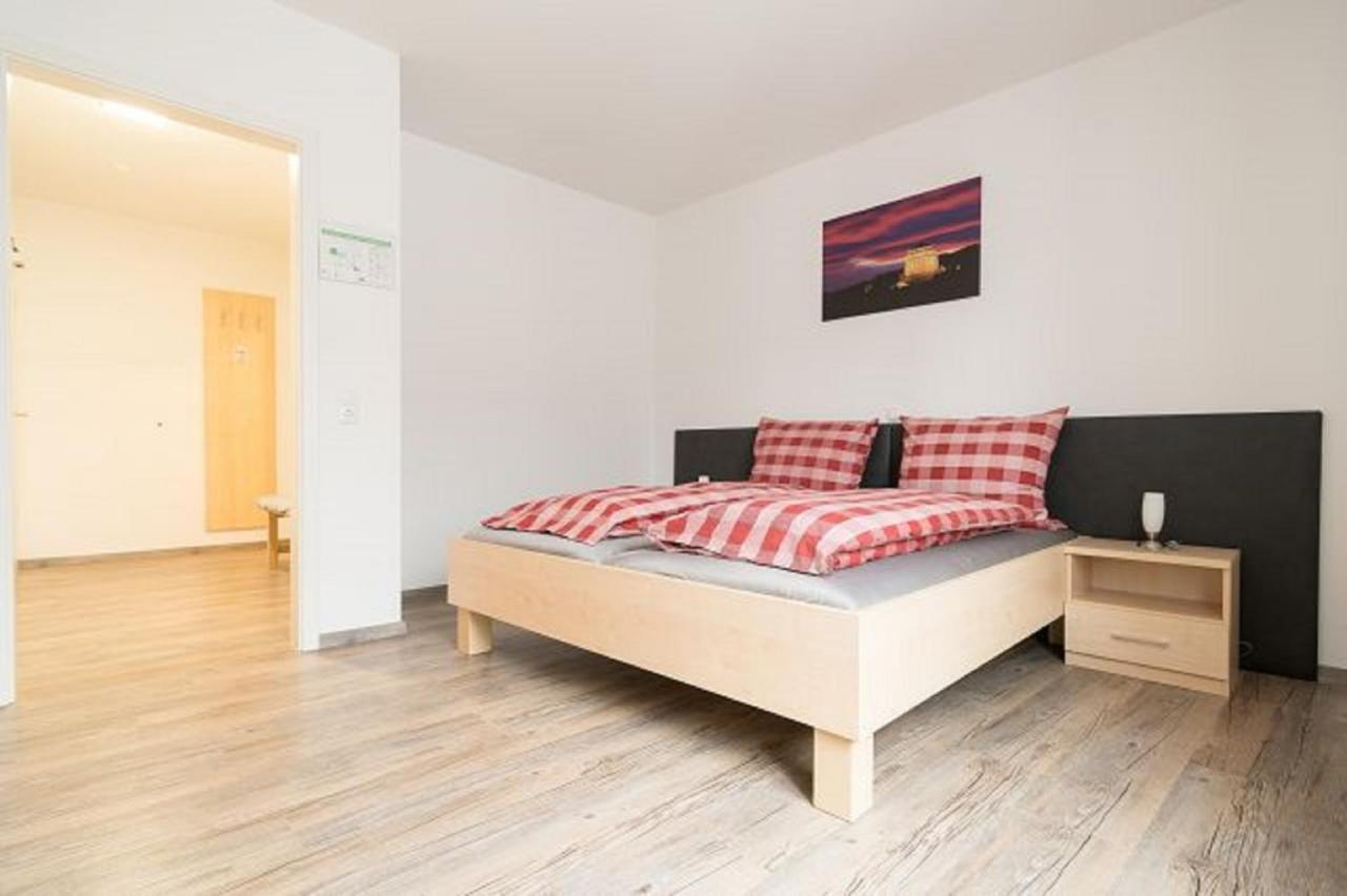 Anitas Altstadtpension Kelheim Buitenkant foto