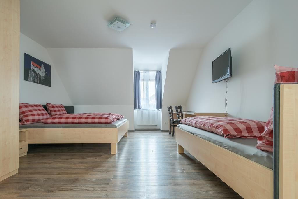 Anitas Altstadtpension Kelheim Buitenkant foto